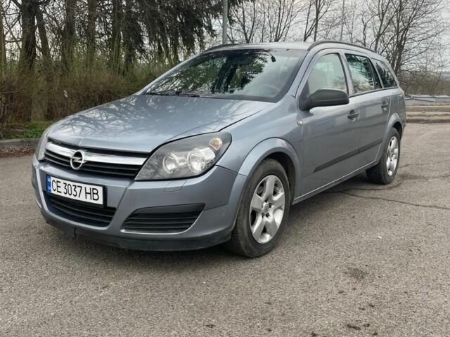 Серый Опель Астра, объемом двигателя 1.2 л и пробегом 273 тыс. км за 3890 $, фото 1 на Automoto.ua