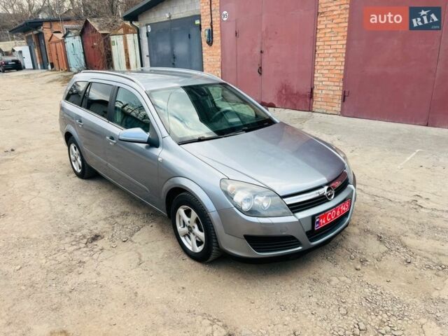 Серый Опель Астра, объемом двигателя 1.6 л и пробегом 194 тыс. км за 4800 $, фото 1 на Automoto.ua