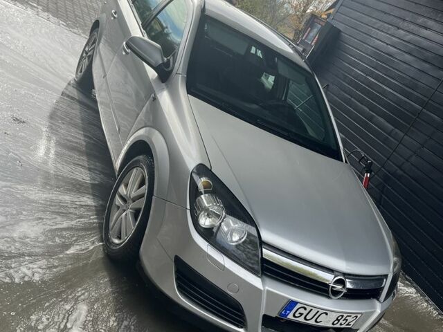 Серый Опель Астра, объемом двигателя 1.9 л и пробегом 1 тыс. км за 2500 $, фото 1 на Automoto.ua