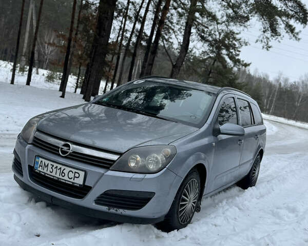 Сірий Опель Астра, об'ємом двигуна 1.6 л та пробігом 335 тис. км за 4100 $, фото 1 на Automoto.ua