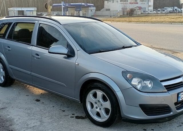 Серый Опель Астра, объемом двигателя 1.3 л и пробегом 500 тыс. км за 5250 $, фото 1 на Automoto.ua