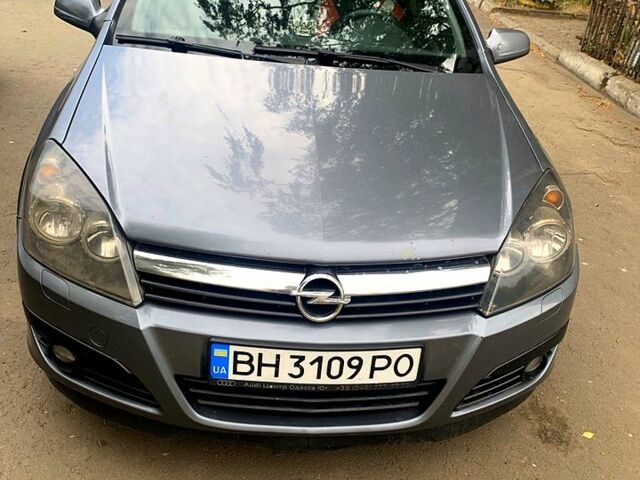 Серый Опель Астра, объемом двигателя 1.9 л и пробегом 370 тыс. км за 5200 $, фото 1 на Automoto.ua