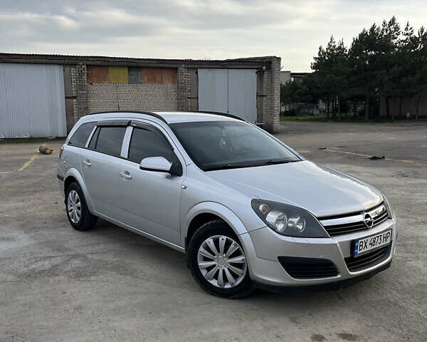 Сірий Опель Астра, об'ємом двигуна 1.7 л та пробігом 280 тис. км за 4850 $, фото 1 на Automoto.ua