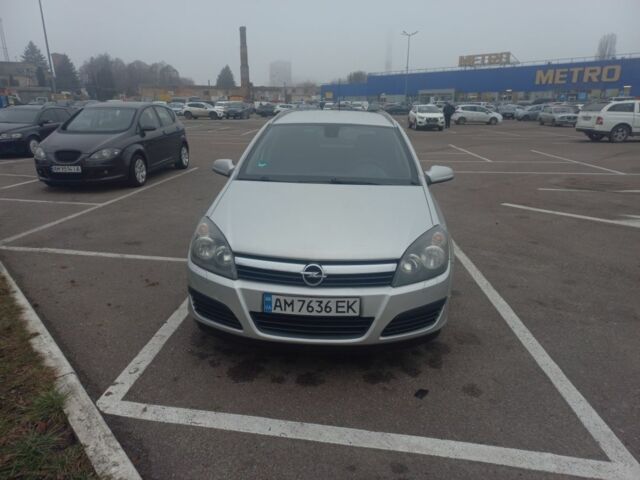 Серый Опель Астра, объемом двигателя 1.6 л и пробегом 227 тыс. км за 4474 $, фото 1 на Automoto.ua