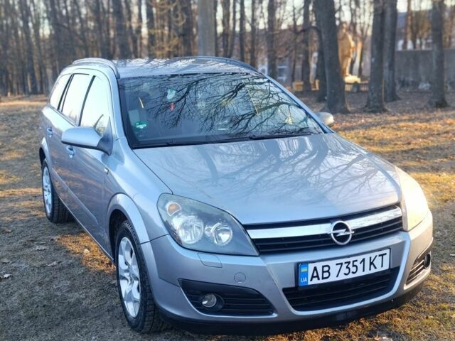 Сірий Опель Астра, об'ємом двигуна 1.6 л та пробігом 19 тис. км за 5000 $, фото 1 на Automoto.ua