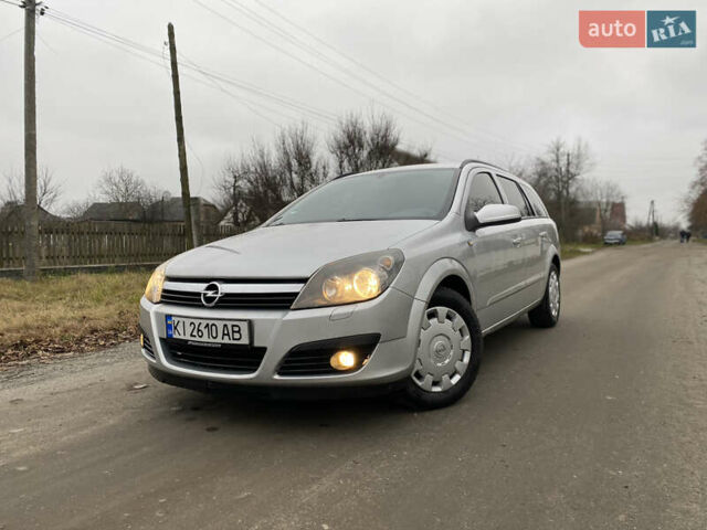 Сірий Опель Астра, об'ємом двигуна 1.6 л та пробігом 233 тис. км за 4450 $, фото 1 на Automoto.ua