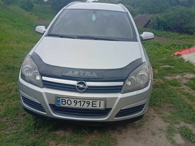 Сірий Опель Астра, об'ємом двигуна 1.7 л та пробігом 320 тис. км за 4500 $, фото 1 на Automoto.ua