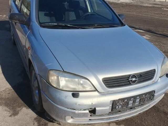Серый Опель Астра, объемом двигателя 2 л и пробегом 207 тыс. км за 500 $, фото 1 на Automoto.ua