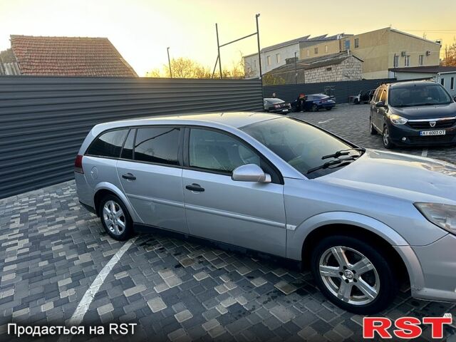 Сірий Опель Астра, об'ємом двигуна 1.9 л та пробігом 300 тис. км за 2200 $, фото 1 на Automoto.ua