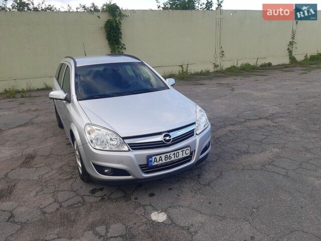 Сірий Опель Астра, об'ємом двигуна 1.9 л та пробігом 173 тис. км за 5800 $, фото 1 на Automoto.ua