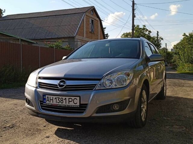 Сірий Опель Астра, об'ємом двигуна 1.6 л та пробігом 240 тис. км за 5989 $, фото 1 на Automoto.ua