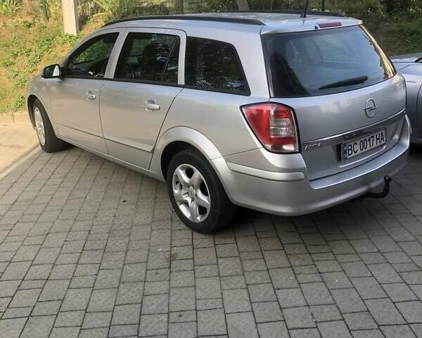 Сірий Опель Астра, об'ємом двигуна 1.6 л та пробігом 240 тис. км за 4450 $, фото 1 на Automoto.ua