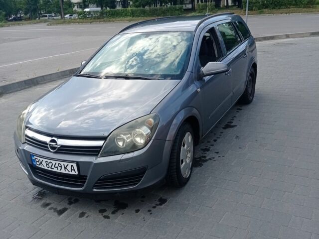 Сірий Опель Астра, об'ємом двигуна 2 л та пробігом 330 тис. км за 2250 $, фото 1 на Automoto.ua