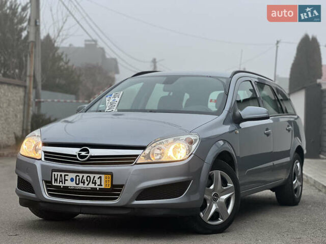 Сірий Опель Астра, об'ємом двигуна 1.7 л та пробігом 240 тис. км за 5199 $, фото 1 на Automoto.ua
