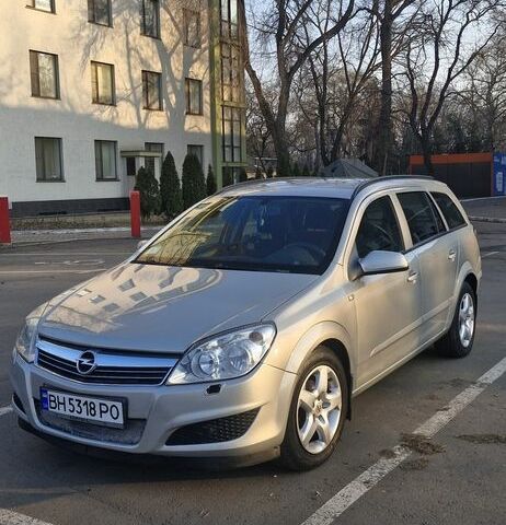 Сірий Опель Астра, об'ємом двигуна 1.2 л та пробігом 260 тис. км за 4300 $, фото 1 на Automoto.ua