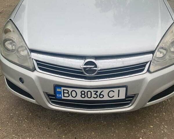 Сірий Опель Астра, об'ємом двигуна 1.7 л та пробігом 200 тис. км за 4800 $, фото 1 на Automoto.ua