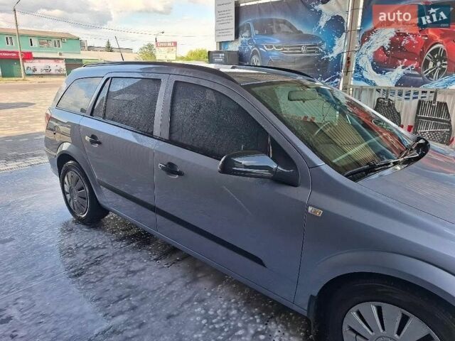 Сірий Опель Астра, об'ємом двигуна 1.4 л та пробігом 293 тис. км за 5200 $, фото 1 на Automoto.ua