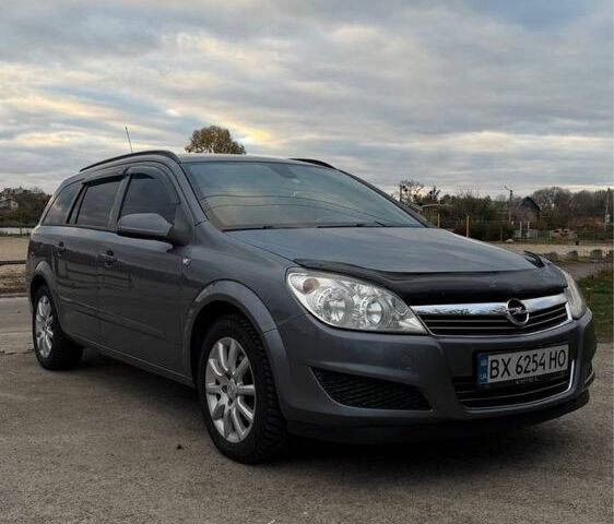 Опель Астра 2007 у Белой Церкве на Automoto.ua Сірий Опель Астра, об'ємом двигуна 1.6 л та пробігом 237 тис. км за 4299 $, фото 1 на Automoto.ua