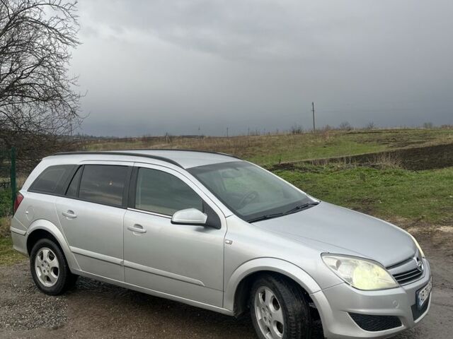 Сірий Опель Астра, об'ємом двигуна 1.7 л та пробігом 354 тис. км за 3800 $, фото 1 на Automoto.ua