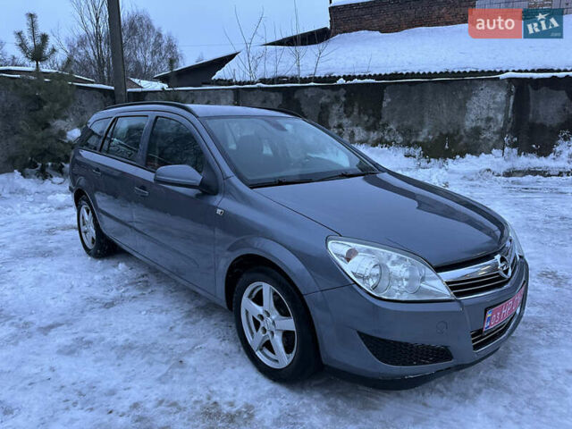Серый Опель Астра, объемом двигателя 1.6 л и пробегом 203 тыс. км за 5150 $, фото 1 на Automoto.ua
