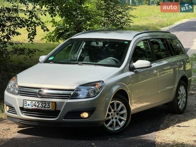 Сірий Опель Астра, об'ємом двигуна 1.6 л та пробігом 140 тис. км за 4999 $, фото 1 на Automoto.ua