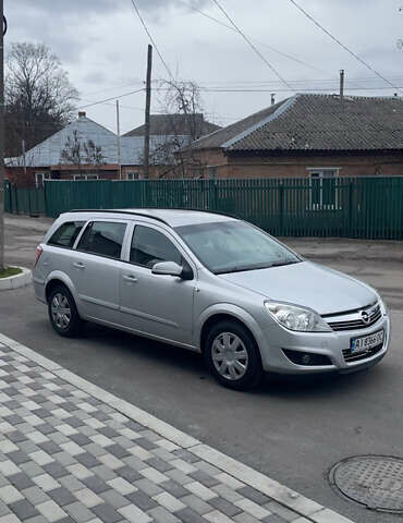 Сірий Опель Астра, об'ємом двигуна 1.6 л та пробігом 235 тис. км за 4600 $, фото 1 на Automoto.ua