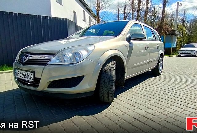 Серый Опель Астра, объемом двигателя 1.8 л и пробегом 230 тыс. км за 4700 $, фото 1 на Automoto.ua