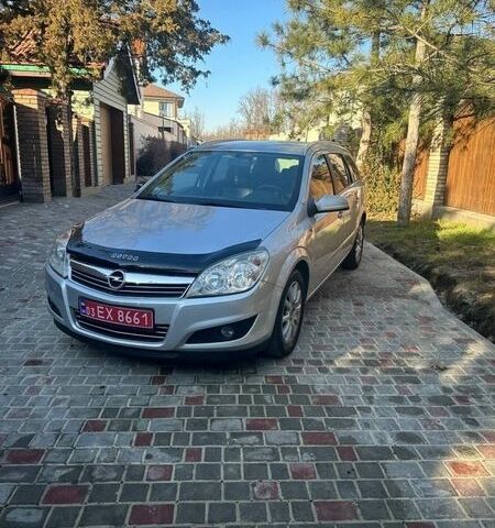 Сірий Опель Астра, об'ємом двигуна 1.6 л та пробігом 240 тис. км за 6200 $, фото 1 на Automoto.ua