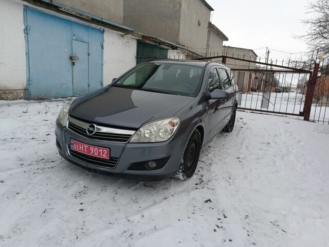 Серый Опель Астра, объемом двигателя 1.9 л и пробегом 216 тыс. км за 6800 $, фото 1 на Automoto.ua