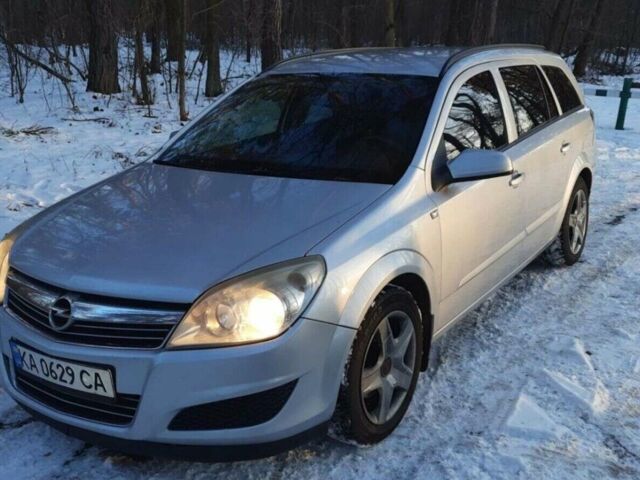 Серый Опель Астра, объемом двигателя 1.3 л и пробегом 350 тыс. км за 4400 $, фото 1 на Automoto.ua