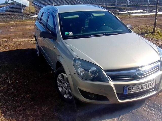 Серый Опель Астра, объемом двигателя 1.6 л и пробегом 225 тыс. км за 1535 $, фото 1 на Automoto.ua