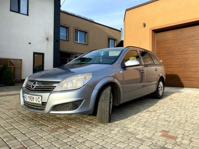 Сірий Опель Астра, об'ємом двигуна 1.6 л та пробігом 239 тис. км за 3999 $, фото 1 на Automoto.ua