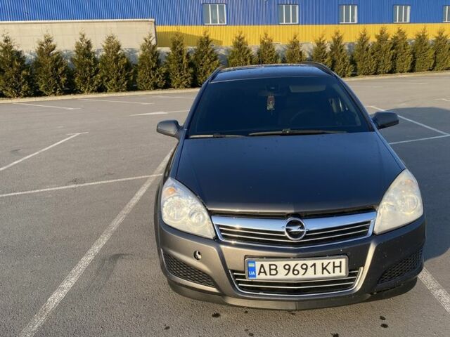 Сірий Опель Астра, об'ємом двигуна 1.7 л та пробігом 248 тис. км за 4000 $, фото 1 на Automoto.ua