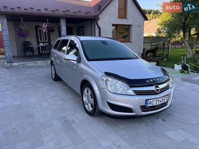 Сірий Опель Астра, об'ємом двигуна 1.69 л та пробігом 264 тис. км за 4450 $, фото 1 на Automoto.ua