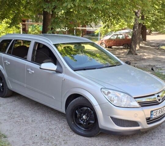 Сірий Опель Астра, об'ємом двигуна 0 л та пробігом 230 тис. км за 4014 $, фото 1 на Automoto.ua