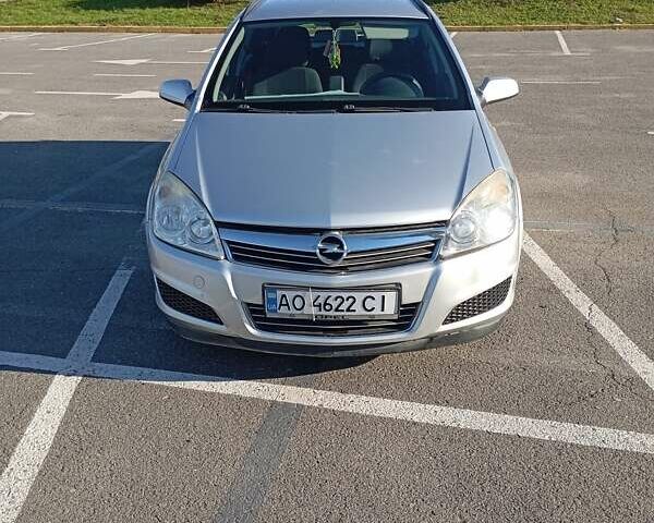 Сірий Опель Астра, об'ємом двигуна 1.6 л та пробігом 250 тис. км за 4800 $, фото 1 на Automoto.ua