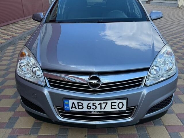 Сірий Опель Астра, об'ємом двигуна 1.6 л та пробігом 246 тис. км за 5500 $, фото 1 на Automoto.ua