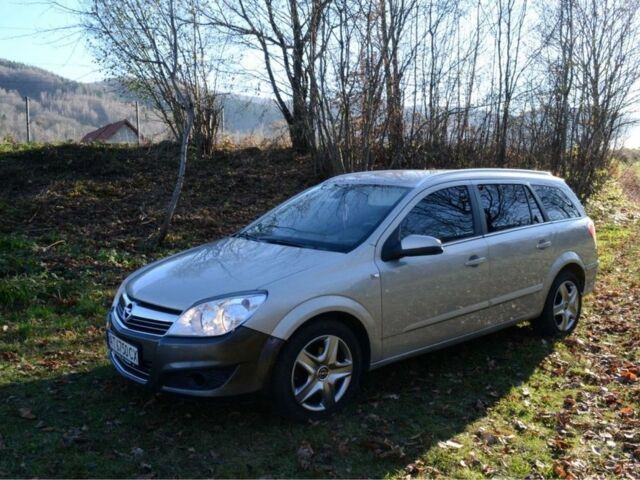 Сірий Опель Астра, об'ємом двигуна 1.7 л та пробігом 313 тис. км за 4685 $, фото 1 на Automoto.ua