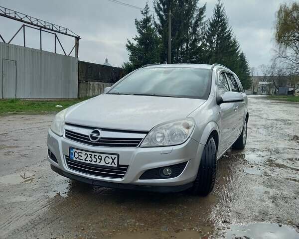 Серый Опель Астра, объемом двигателя 1.7 л и пробегом 420 тыс. км за 6000 $, фото 1 на Automoto.ua