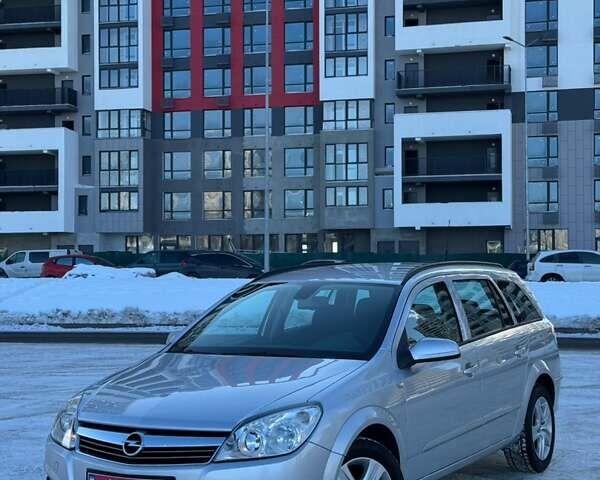 Сірий Опель Астра, об'ємом двигуна 1.6 л та пробігом 196 тис. км за 5799 $, фото 1 на Automoto.ua