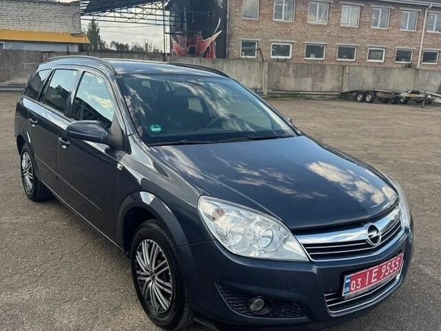 Сірий Опель Астра, об'ємом двигуна 1.4 л та пробігом 227 тис. км за 5000 $, фото 1 на Automoto.ua