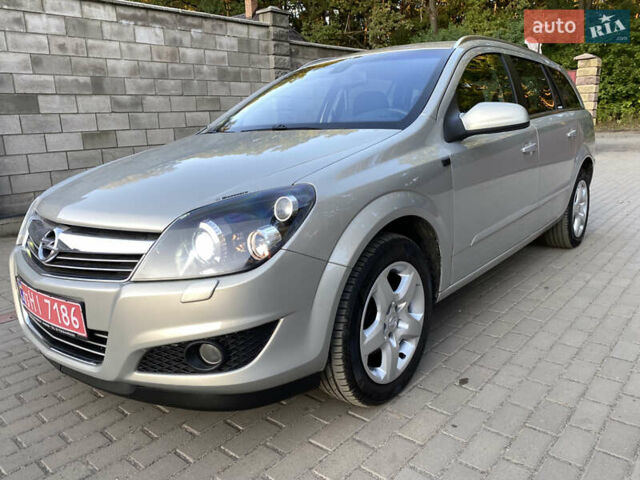Сірий Опель Астра, об'ємом двигуна 1.8 л та пробігом 197 тис. км за 5599 $, фото 1 на Automoto.ua