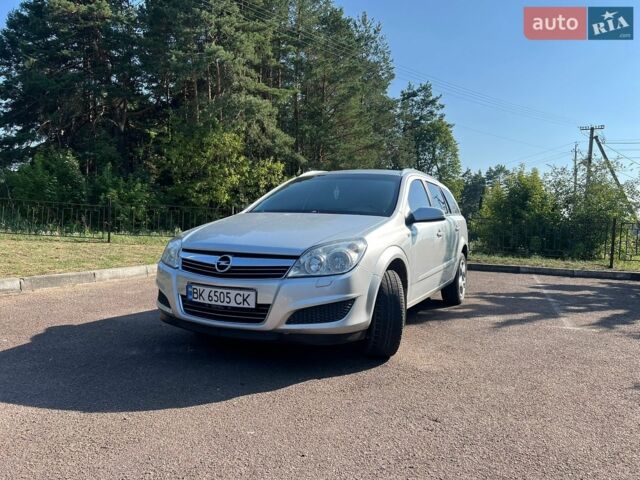 Сірий Опель Астра, об'ємом двигуна 1.6 л та пробігом 294 тис. км за 5200 $, фото 1 на Automoto.ua