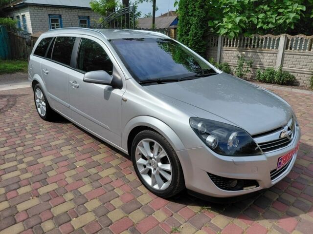 Сірий Опель Астра, об'ємом двигуна 2 л та пробігом 231 тис. км за 6116 $, фото 1 на Automoto.ua