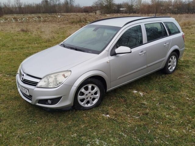 Серый Опель Астра, объемом двигателя 0 л и пробегом 25 тыс. км за 5500 $, фото 1 на Automoto.ua