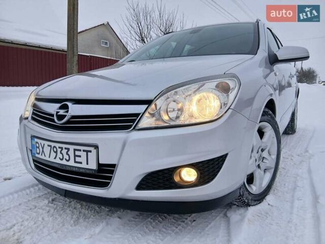 Серый Опель Астра, объемом двигателя 1.9 л и пробегом 244 тыс. км за 5299 $, фото 1 на Automoto.ua