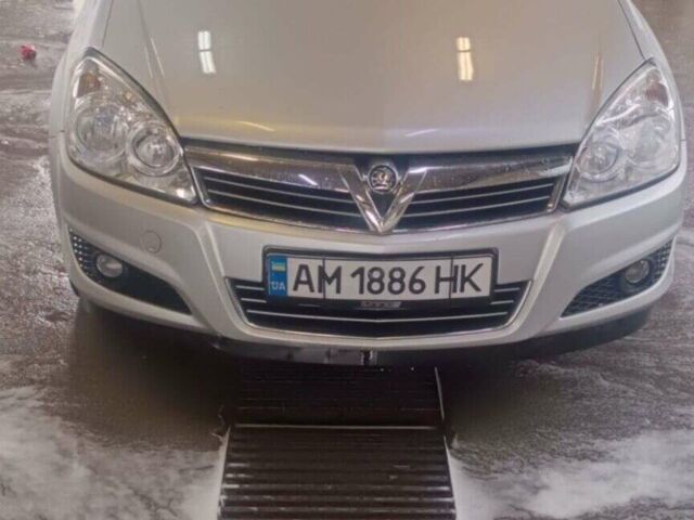 Сірий Опель Астра, об'ємом двигуна 1.7 л та пробігом 260 тис. км за 5200 $, фото 1 на Automoto.ua