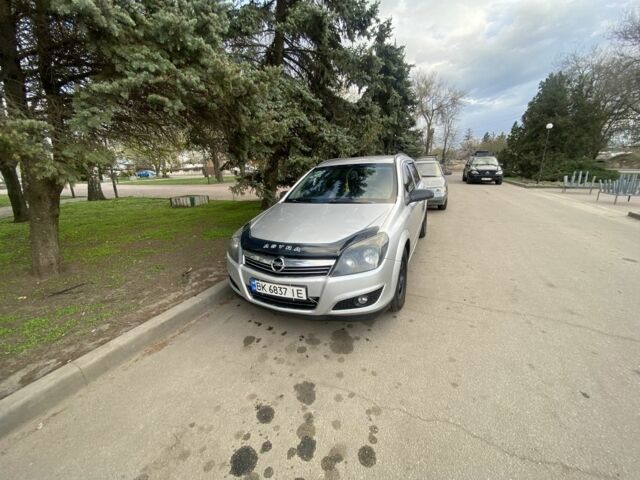 Серый Опель Астра, объемом двигателя 1.9 л и пробегом 273 тыс. км за 6300 $, фото 1 на Automoto.ua