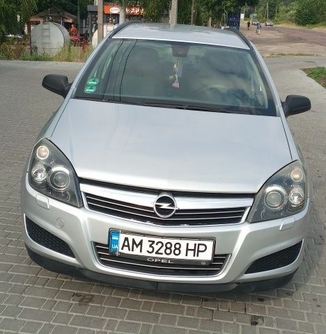 Сірий Опель Астра, об'ємом двигуна 1.7 л та пробігом 310 тис. км за 4670 $, фото 1 на Automoto.ua