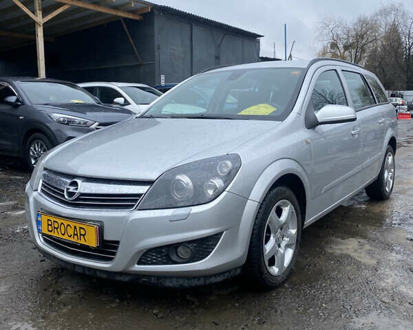 Сірий Опель Астра, об'ємом двигуна 1.6 л та пробігом 196 тис. км за 5100 $, фото 1 на Automoto.ua